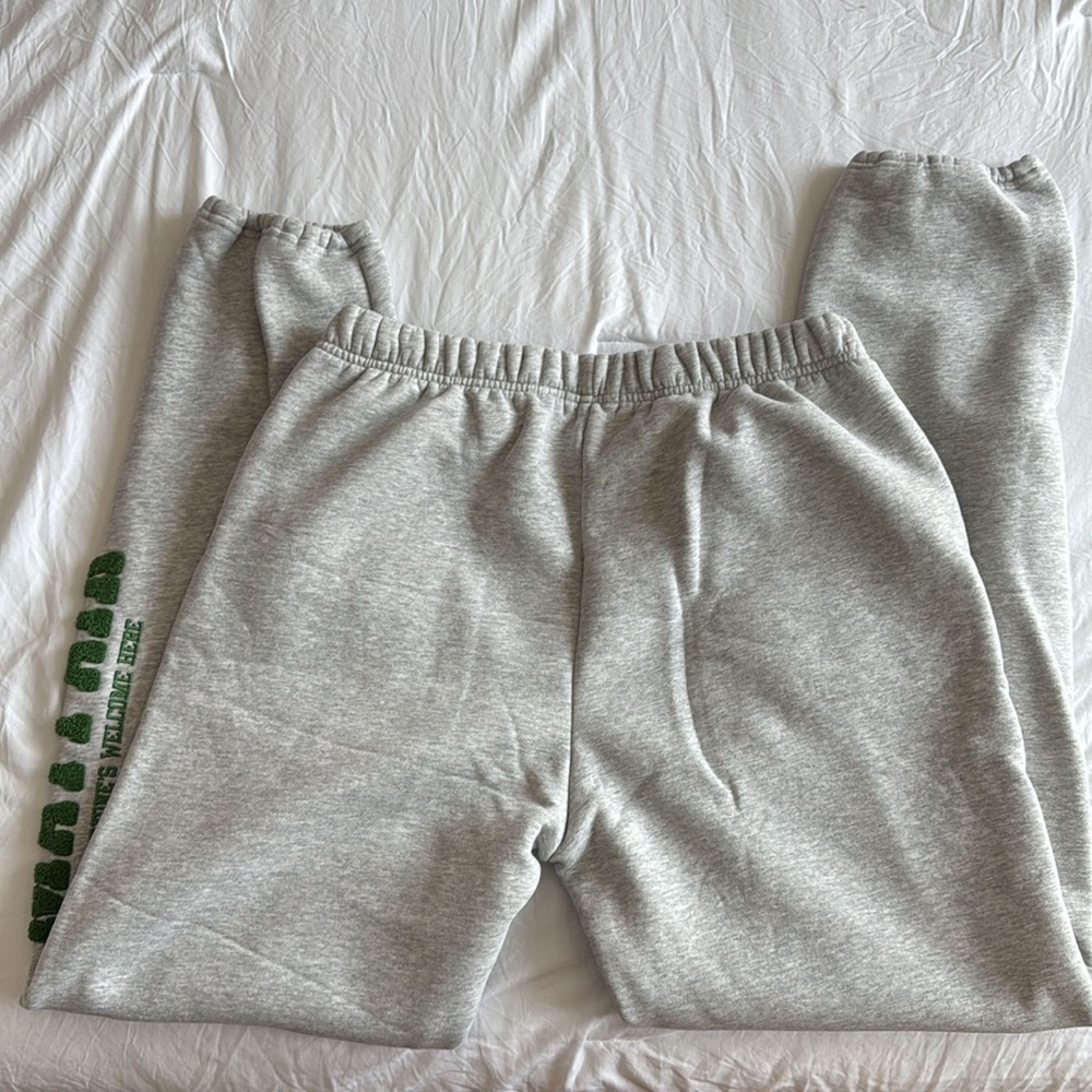 Mayfair Group Everyone’s Welcome Fleece Sweatpants - Picture 7 of 7